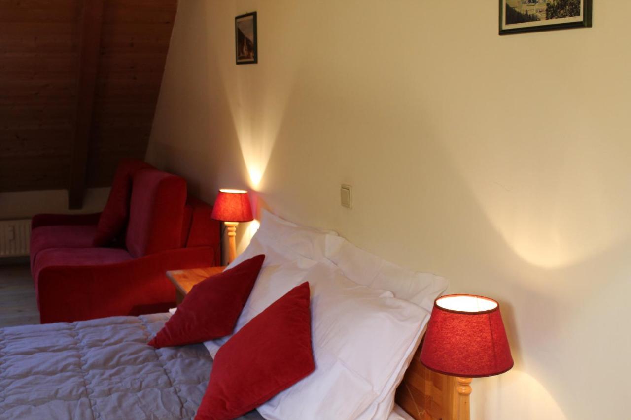 Residenze Sonnenschein Casa Rossa Aparthotel วิลลาบาสซา ภายนอก รูปภาพ