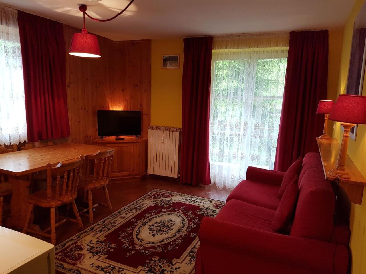 Residenze Sonnenschein Casa Rossa Aparthotel วิลลาบาสซา ภายนอก รูปภาพ